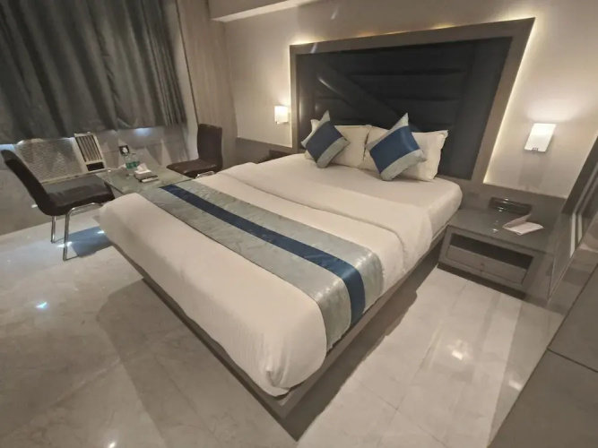 Hotel Nakshatra Residency