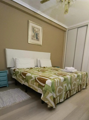 Paradise Court Aparthotel