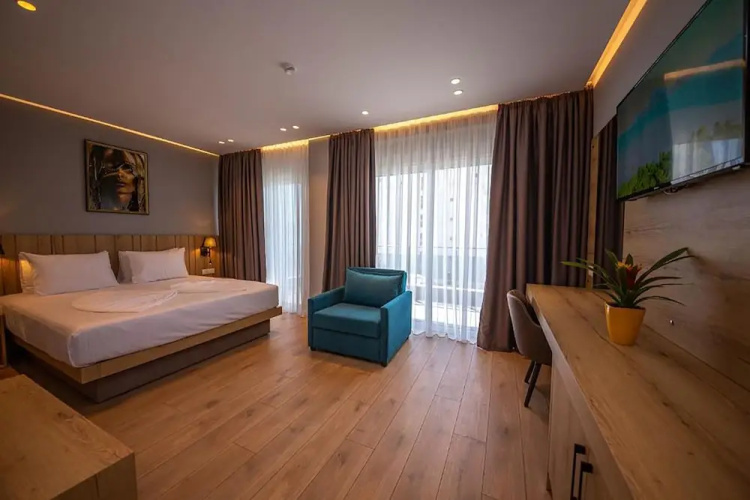 Azure Inn Hotel