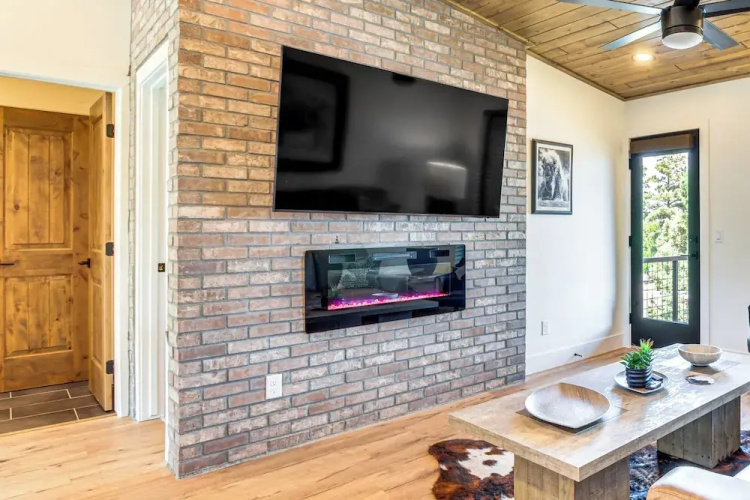 Brand New Modern Mountain Loft in Show Low