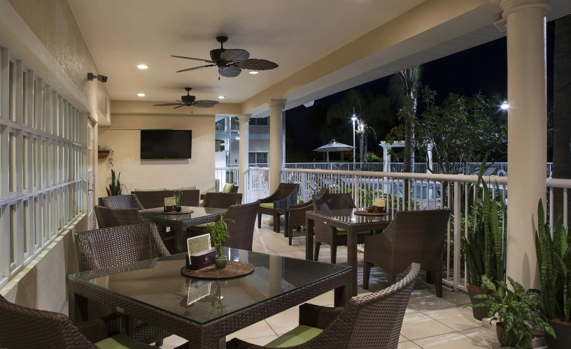 DoubleTree Suites by Hilton Hotel Naples photo 32