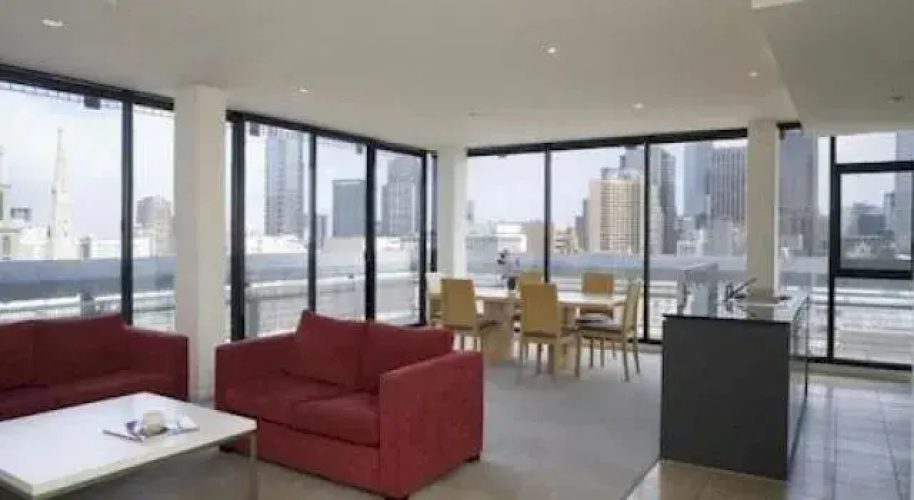 140 Little Collins Apartment Hotel