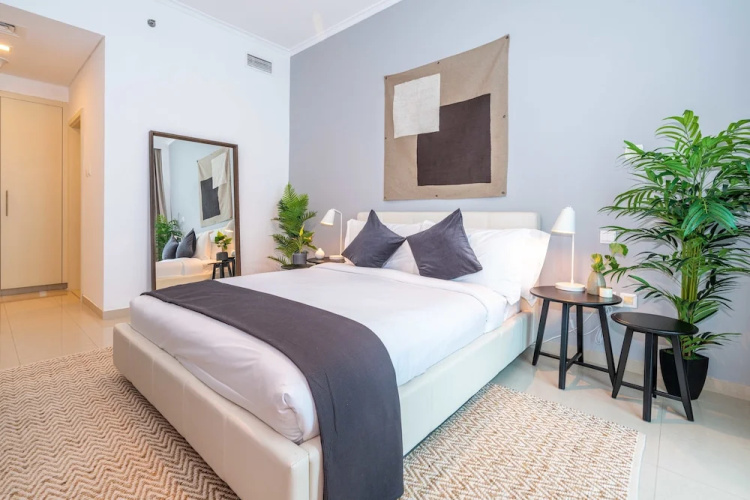 FantaStay Botanica Towers