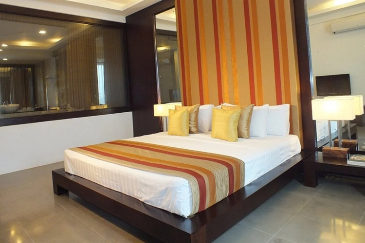 Tourmaline Hotel
