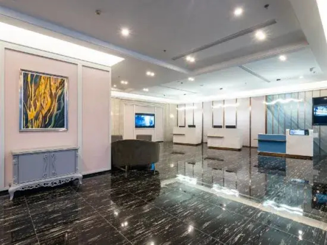 McQueen Hotel