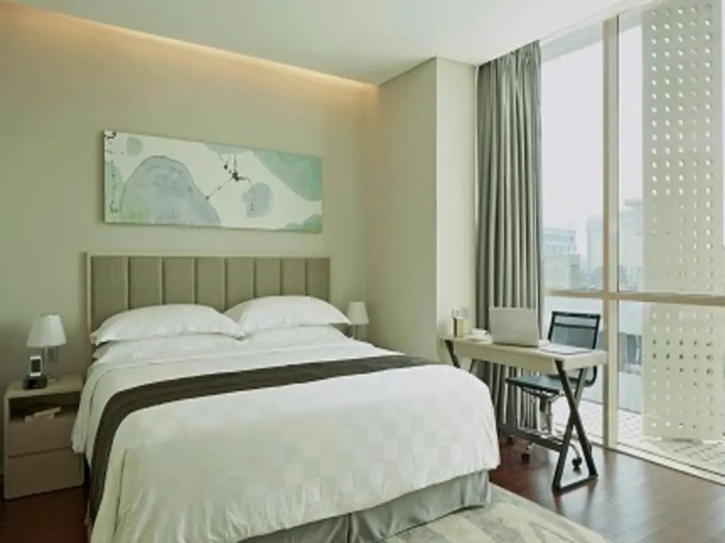 1 Bedroom Premier Apartment