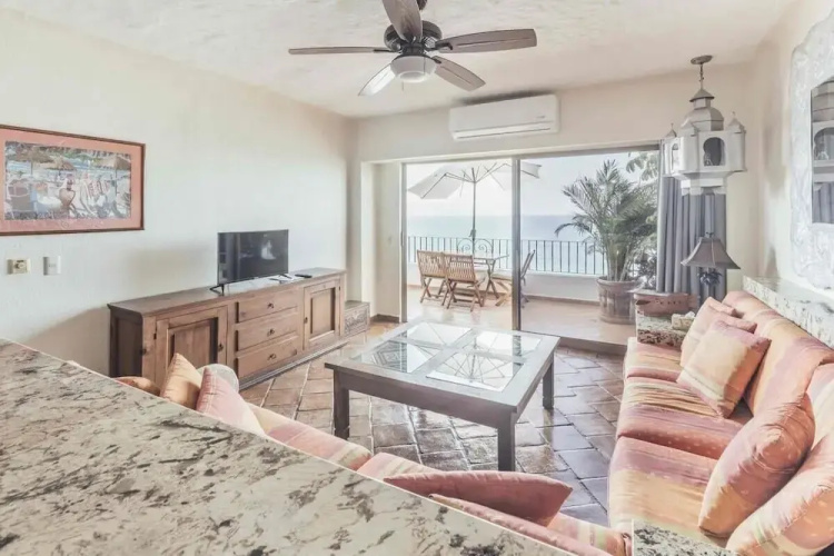 Ocean View 2Br Condo-balcony-beach-pool - 908