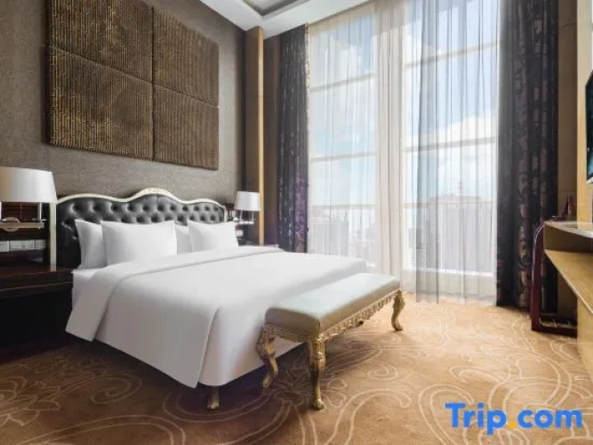 Presidential Quadruple Suite