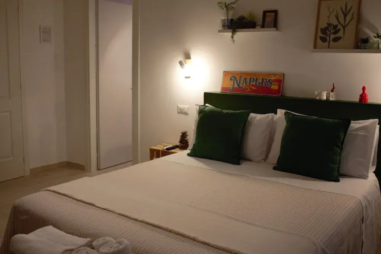 Flegreo bed and breakfast