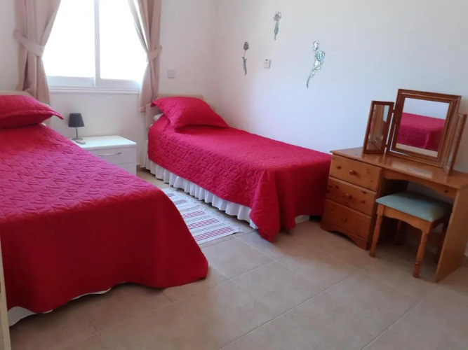 Beautiful 2-bed House in Mandria, Paphos