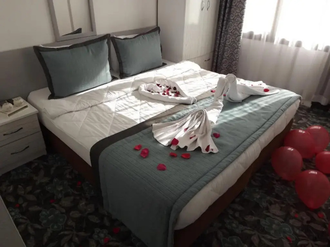 arya otel