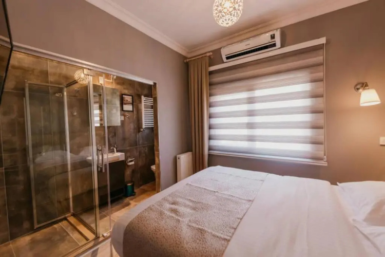 Galadoo Suites 4th Floor