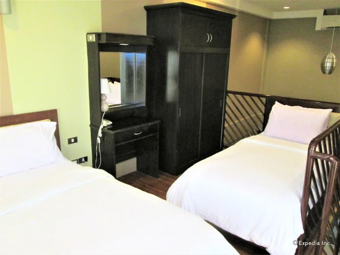 Deluxe Suite with balcony