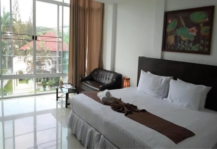 Baan Oui Phuket Guest House