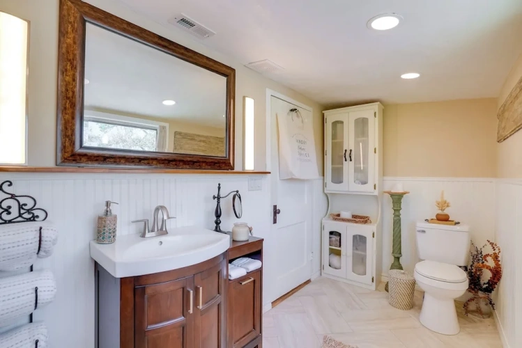 2 Bedrooms Cottage