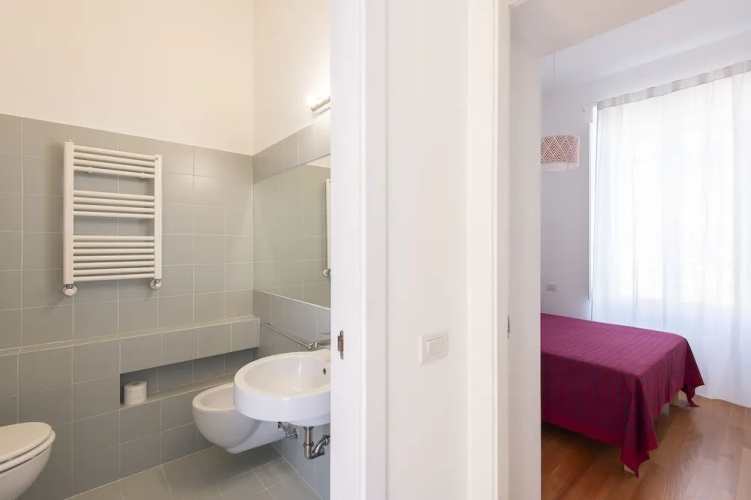 Auditorium Luxury Three Bedroom Apartment
