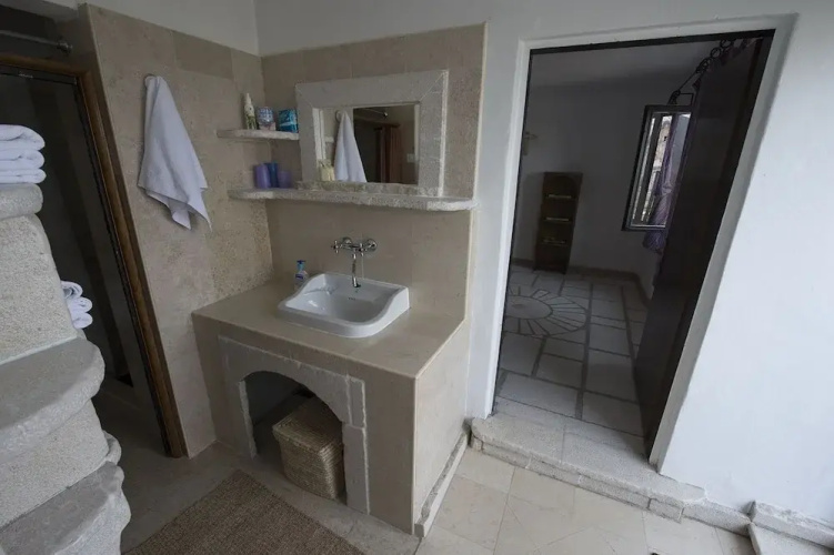 House Sandra