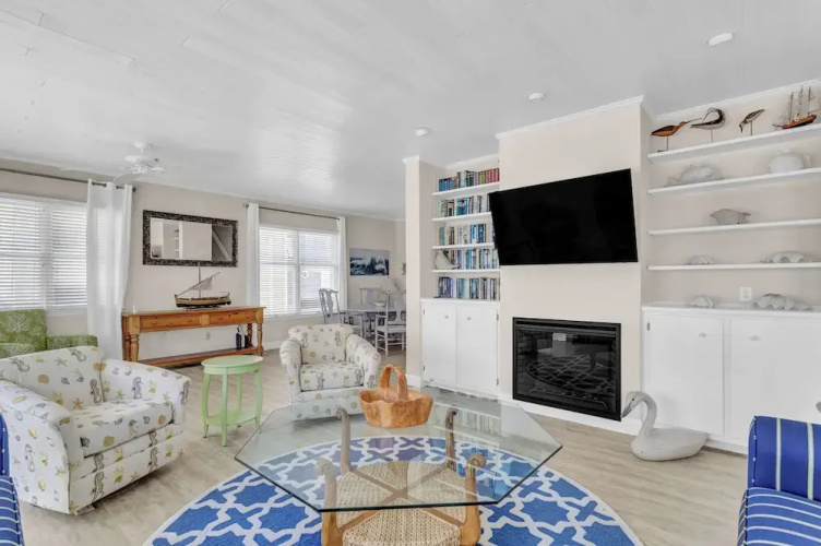 Topsail Escape by Topsail Realty