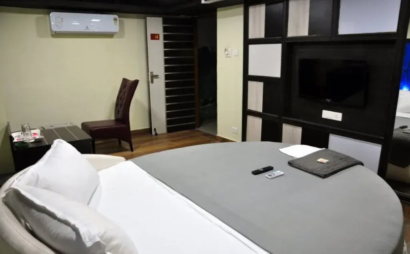 Hotel Anandhiram Heritage
