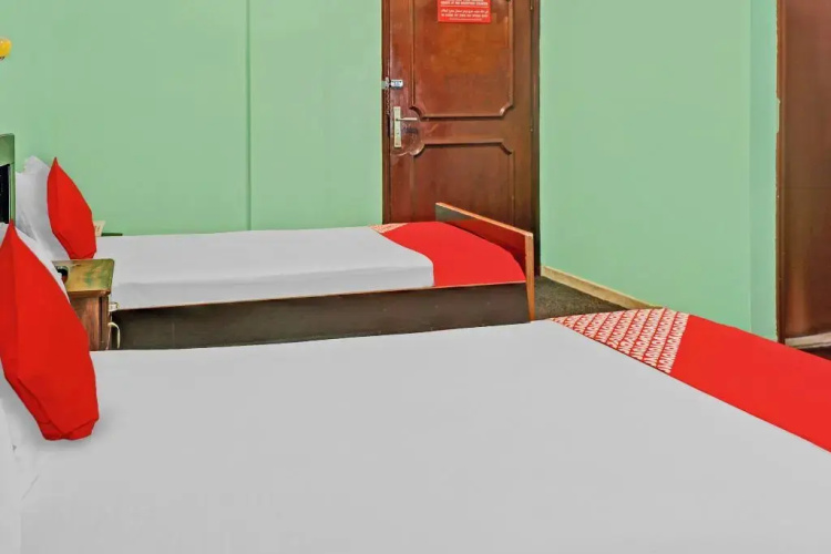 OYO 795 Al Karawan Hotel