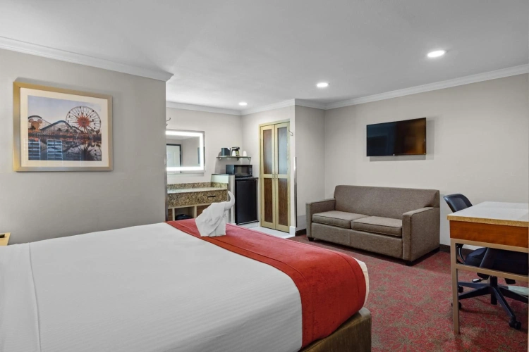Guest rooms