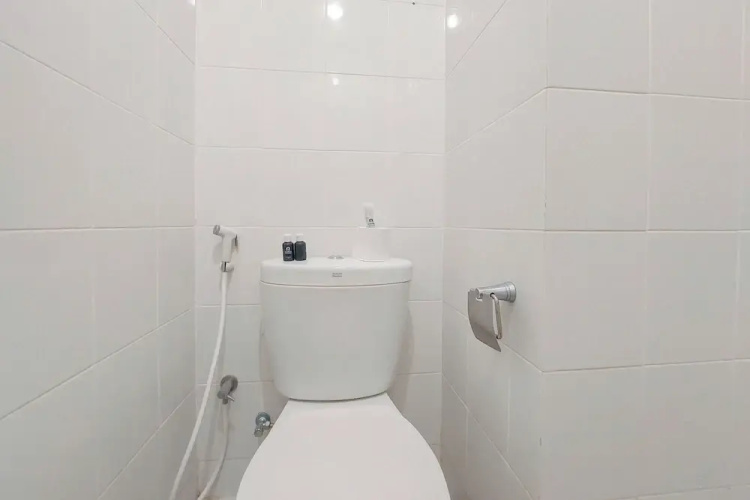 Homey And Elegant Studio At Apartment Sentraland Medan