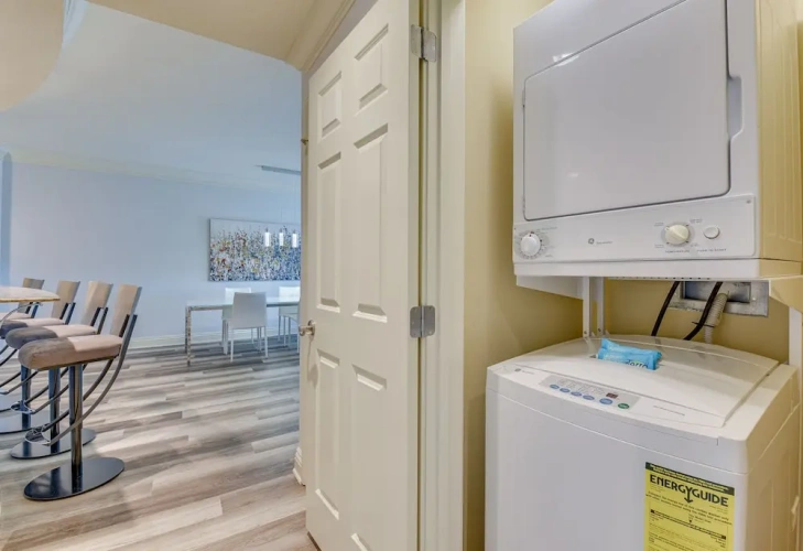 3 Bedrooms Apartment with balcony