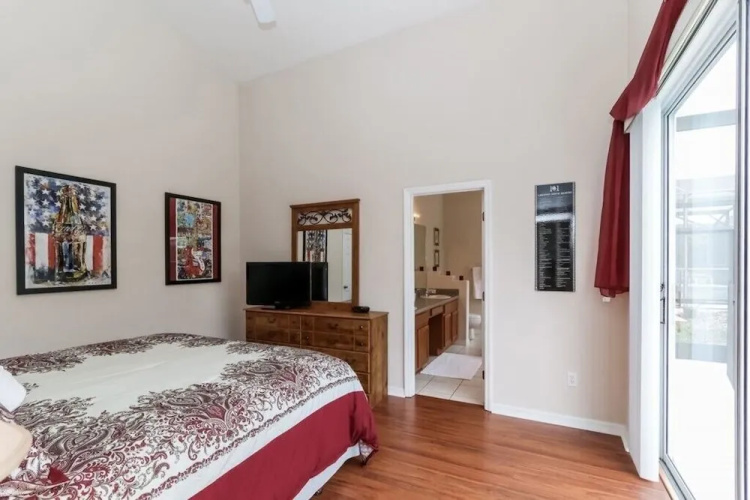 Peace 4 Bedroom Home