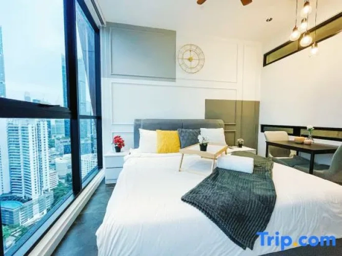 Deluxe Family Suite