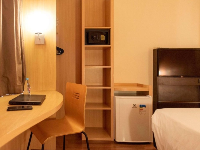 Standard Twin Apartment