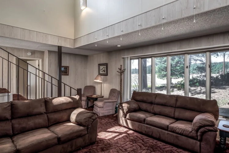 101 Williams - Three Bedroom Cabin