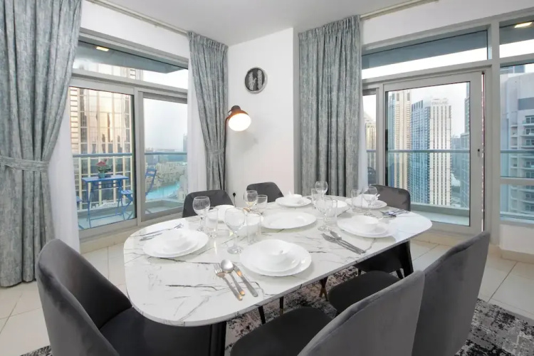 Silk Valley-Luxury 2B Burj Khalifa View