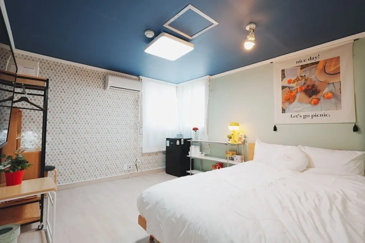 Classic Triple room