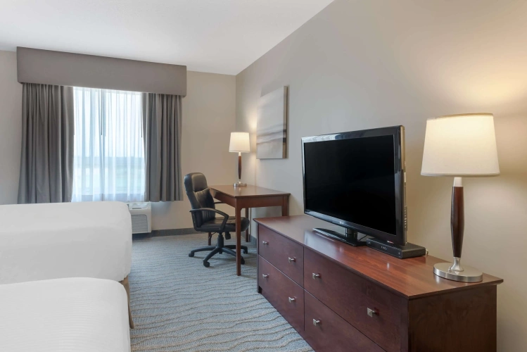 2 Bedrooms Suite