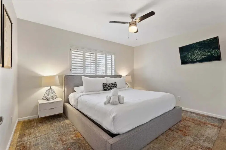 Kierland Charm - Private Yard w/ Pool, Golf & More