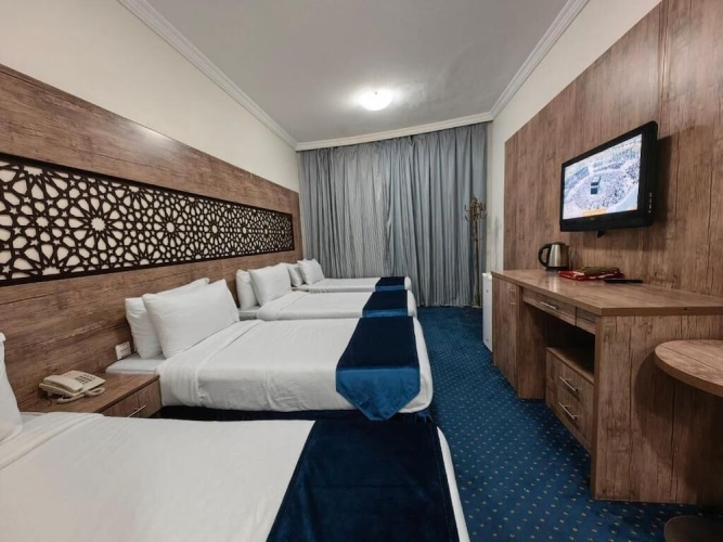 Deluxe Quadruple room