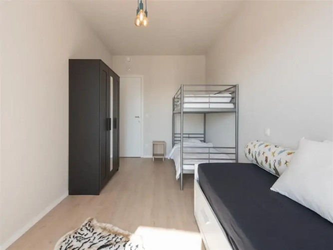 Serene Apartment With Mountain View