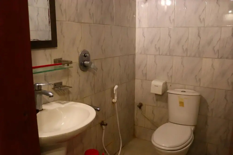 Hotel Marina International Ltd