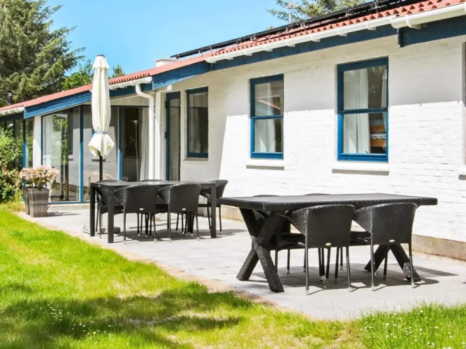 8 Person Holiday Home in Fjerritslev-by Traum