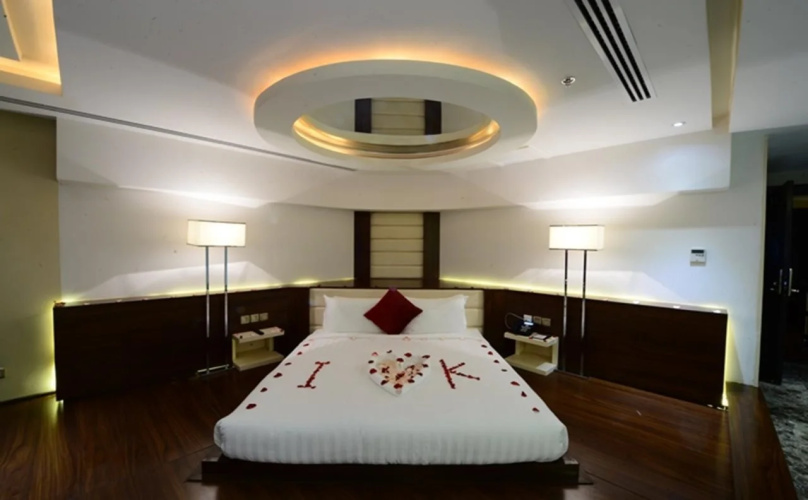 Mira Business Hotel
