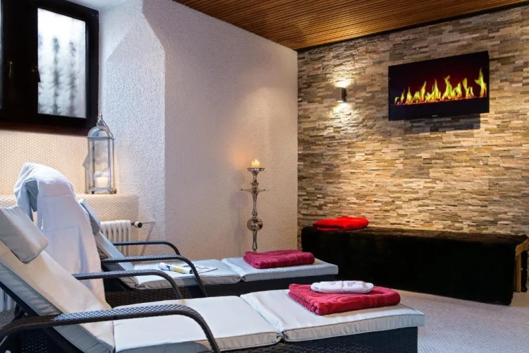 Standard Twin room with garden view