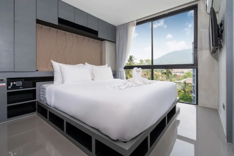 Comfort room