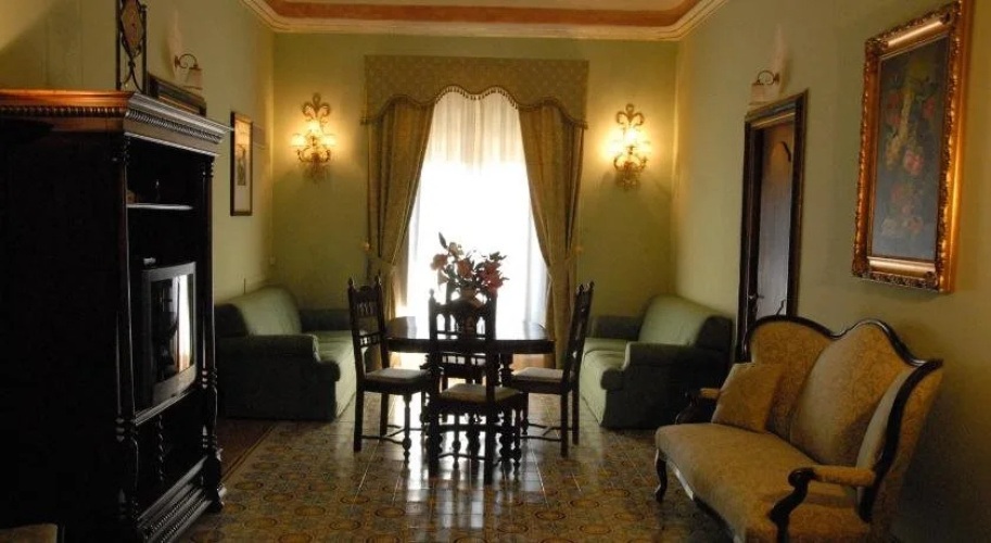 Villa Palocla