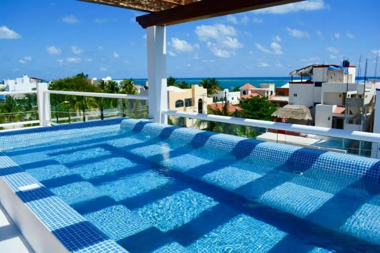 Apartment with sea view