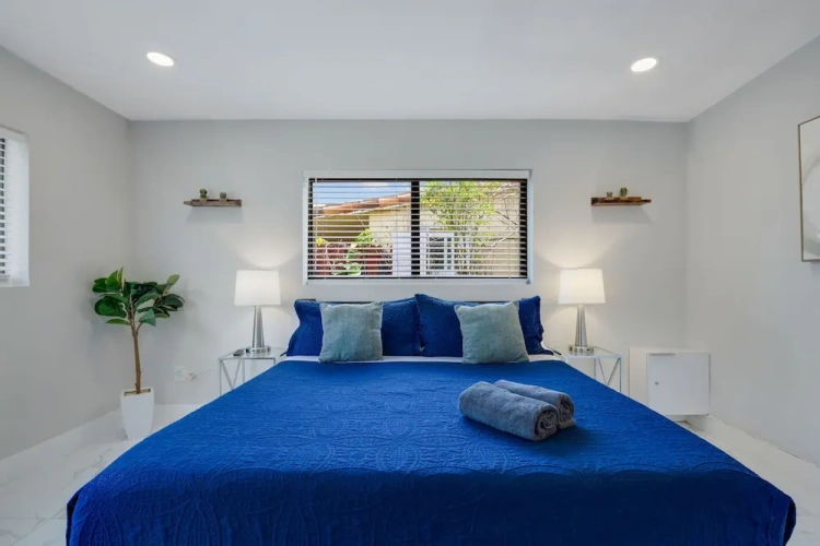 Comfort room