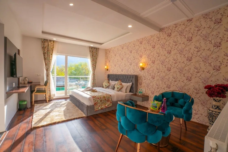 Deluxe Double room