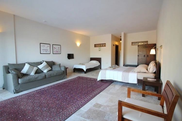 Standard Triple Family room with balcony