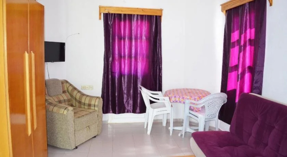 Ege Apartments
