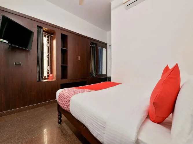 AAR Palmyra Regency by OYO Rooms
