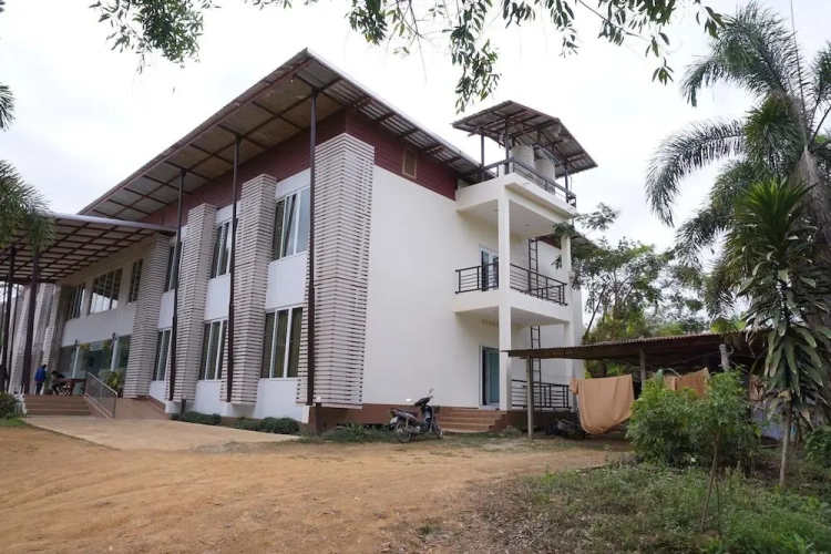 Double Bungalow